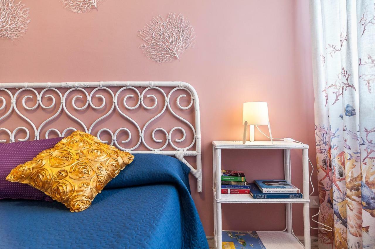 Casa Vacanza Flora Apartment สแปร์ลองกา ภายนอก รูปภาพ