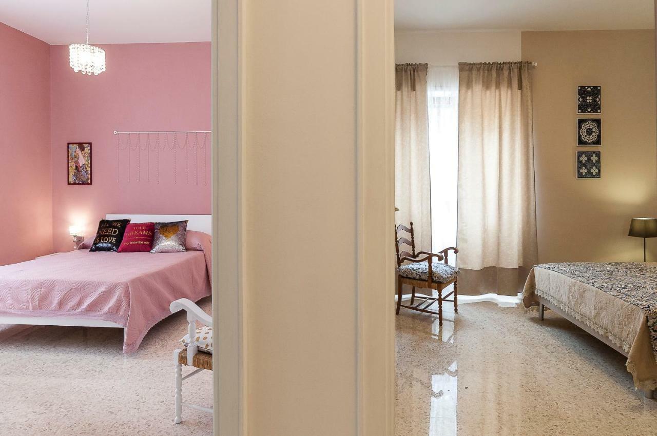 Casa Vacanza Flora Apartment สแปร์ลองกา ภายนอก รูปภาพ