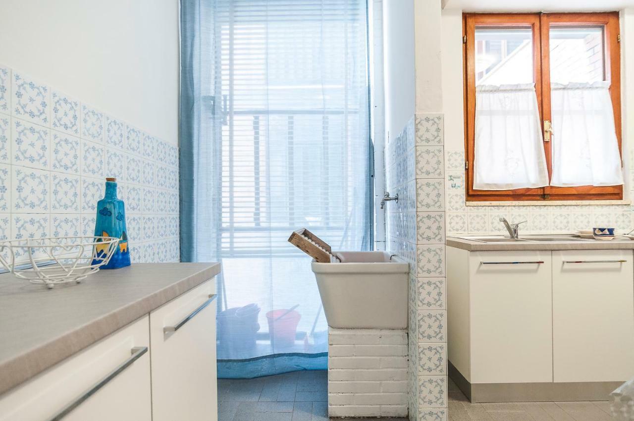 Casa Vacanza Flora Apartment สแปร์ลองกา ภายนอก รูปภาพ