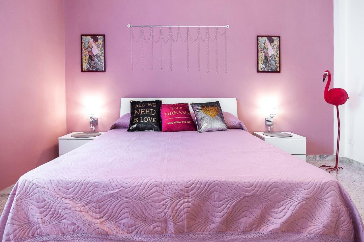 Casa Vacanza Flora Apartment สแปร์ลองกา ภายนอก รูปภาพ