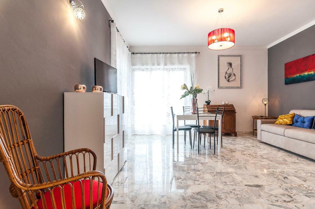 Casa Vacanza Flora Apartment สแปร์ลองกา ภายนอก รูปภาพ